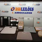 LOTE 277 - 01 LOTE C/ DIVERSAS BALANÇAS MARCAS E MODELOS DIVERSOS. (NO ESTADO) ATENÇÃO! FAZER A VISITAÇÃO ANTES DE ARREMATAR, NÃO SABEMOS SE FUNCIONA. LEILÃO NÃO TEM GARANTIA E NEM DEVOLUÇÃO, SUJEITO A POSSÍVEIS AVARIAS VISÍVEIS/OCULTAS E/OU AUSÊNCIA DE COMPONENTES.