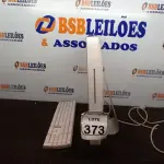 LOTE 373 - 01 ALL IN ONE IMAC C/TECLADO. (NO ESTADO) ATENÇÃO! FAZER A VISITAÇÃO ANTES DE ARREMATAR, NÃO SABEMOS SE FUNCIONA. LEILÃO NÃO TEM GARANTIA E NEM DEVOLUÇÃO, SUJEITO A POSSÍVEIS AVARIAS VISÍVEIS/OCULTAS E/OU AUSÊNCIA DE COMPONENTES.