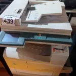 LOTE 439 - 01 COPIADORA MULTIFUNCIONAL MODELO WORKCENTER PRO 423. (NO ESTADO) ATENÇÃO! FAZER A VISITAÇÃO ANTES DE ARREMATAR, NÃO SABEMOS SE FUNCIONA. LEILÃO NÃO TEM GARANTIA E NEM DEVOLUÇÃO, SUJEITO A POSSÍVEIS AVARIAS VISÍVEIS/OCULTAS E/OU AUSÊNCIA DE COMPONENTES.