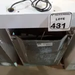 LOTE 431 - 01 FOGÃO A GÁS 04 BOCAS E 01 SUGGAR. (NO ESTADO) ATENÇÃO! FAZER A VISITAÇÃO ANTES DE ARREMATAR, NÃO SABEMOS SE FUNCIONA. LEILÃO NÃO TEM GARANTIA E NEM DEVOLUÇÃO, SUJEITO A POSSÍVEIS AVARIAS VISÍVEIS/OCULTAS E/OU AUSÊNCIA DE COMPONENTES.