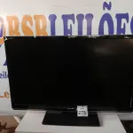 LOTE 275 - 01 TV MARCA SHARP 52” P/RETIRADA DE PEÇAS. (NO ESTADO) ATENÇÃO! FAZER A VISITAÇÃO ANTES DE ARREMATAR, NÃO SABEMOS SE FUNCIONA. LEILÃO NÃO TEM GARANTIA E NEM DEVOLUÇÃO, SUJEITO A POSSÍVEIS AVARIAS VISÍVEIS/OCULTAS E/OU AUSÊNCIA DE COMPONENTES.