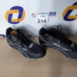 LOTE 214 - 01 CHUTEIRA REEBOK PARA DECORAÇÃO. (NO ESTADO) ATENÇÃO! FAZER A VISITAÇÃO ANTES DE ARREMATAR, NÃO SABEMOS SE FUNCIONA. LEILÃO NÃO TEM GARANTIA E NEM DEVOLUÇÃO, SUJEITO A POSSÍVEIS AVARIAS VISÍVEIS/OCULTAS E/OU AUSÊNCIA DE COMPONENTES.