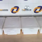 LOTE 052 - 04 CAIXAS ORGANIZADORAS EM PLÁSTICO. (NO ESTADO) ATENÇÃO! FAZER A VISITAÇÃO ANTES DE ARREMATAR, NÃO SABEMOS SE FUNCIONA. LEILÃO NÃO TEM GARANTIA E NEM DEVOLUÇÃO, SUJEITO A POSSÍVEIS AVARIAS VISÍVEIS/OCULTAS E/OU AUSÊNCIA DE COMPONENTES.