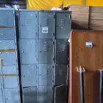 LOTE 169 - 01 ARMÁRIO ROUPEIRO 12 PORTAS. (NO ESTADO) ATENÇÃO! FAZER A VISITAÇÃO ANTES DE ARREMATAR, NÃO SABEMOS SE FUNCIONA. LEILÃO NÃO TEM GARANTIA E NEM DEVOLUÇÃO, SUJEITO A POSSÍVEIS AVARIAS VISÍVEIS/OCULTAS E/OU AUSÊNCIA DE COMPONENTES.