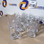 LOTE 218 - 10 CANECAS DE VIDRO PARA CHOPP. (NO ESTADO) ATENÇÃO! FAZER A VISITAÇÃO ANTES DE ARREMATAR, NÃO SABEMOS SE FUNCIONA. LEILÃO NÃO TEM GARANTIA E NEM DEVOLUÇÃO, SUJEITO A POSSÍVEIS AVARIAS VISÍVEIS/OCULTAS E/OU AUSÊNCIA DE COMPONENTES.