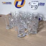 LOTE 217 - 10 CANECAS DE VIDRO PARA CHOPP. (NO ESTADO) ATENÇÃO! FAZER A VISITAÇÃO ANTES DE ARREMATAR, NÃO SABEMOS SE FUNCIONA. LEILÃO NÃO TEM GARANTIA E NEM DEVOLUÇÃO, SUJEITO A POSSÍVEIS AVARIAS VISÍVEIS/OCULTAS E/OU AUSÊNCIA DE COMPONENTES.