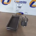 LOTE 192 - 02 CESTAS PARA ALIMENTOS. (NO ESTADO) ATENÇÃO! FAZER A VISITAÇÃO ANTES DE ARREMATAR, NÃO SABEMOS SE FUNCIONA. LEILÃO NÃO TEM GARANTIA E NEM DEVOLUÇÃO, SUJEITO A POSSÍVEIS AVARIAS VISÍVEIS/OCULTAS E/OU AUSÊNCIA DE COMPONENTES.