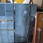 LOTE 169 - 01 ARMÁRIO ROUPEIRO 12 PORTAS. (NO ESTADO) ATENÇÃO! FAZER A VISITAÇÃO ANTES DE ARREMATAR, NÃO SABEMOS SE FUNCIONA. LEILÃO NÃO TEM GARANTIA E NEM DEVOLUÇÃO, SUJEITO A POSSÍVEIS AVARIAS VISÍVEIS/OCULTAS E/OU AUSÊNCIA DE COMPONENTES.