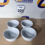 LOTE 201 - 04 CUMBUCAS EM PORCELANA. (NO ESTADO) ATENÇÃO! FAZER A VISITAÇÃO ANTES DE ARREMATAR, NÃO SABEMOS SE FUNCIONA. LEILÃO NÃO TEM GARANTIA E NEM DEVOLUÇÃO, SUJEITO A POSSÍVEIS AVARIAS VISÍVEIS/OCULTAS E/OU AUSÊNCIA DE COMPONENTES.
