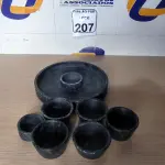 LOTE 207 - 01 PRATO DE PEDRA COM MOLHEIRAS. (NO ESTADO) ATENÇÃO! FAZER A VISITAÇÃO ANTES DE ARREMATAR, NÃO SABEMOS SE FUNCIONA. LEILÃO NÃO TEM GARANTIA E NEM DEVOLUÇÃO, SUJEITO A POSSÍVEIS AVARIAS VISÍVEIS/OCULTAS E/OU AUSÊNCIA DE COMPONENTES.