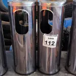 LOTE 112 - 4 LIXEIRAS EM INOX. (NO ESTADO) ATENÇÃO! FAZER A VISITAÇÃO ANTES DE ARREMATAR, NÃO SABEMOS SE FUNCIONA. LEILÃO NÃO TEM GARANTIA E NEM DEVOLUÇÃO, SUJEITO A POSSÍVEIS AVARIAS VISÍVEIS/OCULTAS E/OU AUSÊNCIA DE COMPONENTES.