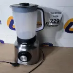 LOTE 229 - 01 LIQUIDIFICADOR PHILIPS WALITA 220VOLTS. (NO ESTADO) ATENÇÃO! FAZER A VISITAÇÃO ANTES DE ARREMATAR, NÃO SABEMOS SE FUNCIONA. LEILÃO NÃO TEM GARANTIA E NEM DEVOLUÇÃO, SUJEITO A POSSÍVEIS AVARIAS VISÍVEIS/OCULTAS E/OU AUSÊNCIA DE COMPONENTES.