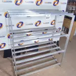 LOTE 007 - 01 ESTANTE EM ALUMÍNIO MEDINDO 0,65CM X 1,27CM ALTURA 1,53CM. (NO ESTADO) ATENÇÃO! FAZER A VISITAÇÃO ANTES DE ARREMATAR, NÃO SABEMOS SE FUNCIONA. LEILÃO NÃO TEM GARANTIA E NEM DEVOLUÇÃO, SUJEITO A POSSÍVEIS AVARIAS VISÍVEIS/OCULTAS E/OU AUSÊNCIA DE COMPONENTES.