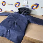 LOTE 179 - 01 CASACO PARA CÂMARA FRIA TAMANHO G. (NO ESTADO) ATENÇÃO! FAZER A VISITAÇÃO ANTES DE ARREMATAR, NÃO SABEMOS SE FUNCIONA. LEILÃO NÃO TEM GARANTIA E NEM DEVOLUÇÃO, SUJEITO A POSSÍVEIS AVARIAS VISÍVEIS/OCULTAS E/OU AUSÊNCIA DE COMPONENTES.