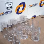 LOTE 035 - 10 CANECA DE VIDRO PARA CHOPP. (NO ESTADO) ATENÇÃO! FAZER A VISITAÇÃO ANTES DE ARREMATAR, NÃO SABEMOS SE FUNCIONA. LEILÃO NÃO TEM GARANTIA E NEM DEVOLUÇÃO, SUJEITO A POSSÍVEIS AVARIAS VISÍVEIS/OCULTAS E/OU AUSÊNCIA DE COMPONENTES.