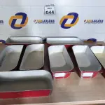 LOTE 044 - 08 FORMAS EM ALUMÍNIO. (NO ESTADO) ATENÇÃO! FAZER A VISITAÇÃO ANTES DE ARREMATAR, NÃO SABEMOS SE FUNCIONA. LEILÃO NÃO TEM GARANTIA E NEM DEVOLUÇÃO, SUJEITO A POSSÍVEIS AVARIAS VISÍVEIS/OCULTAS E/OU AUSÊNCIA DE COMPONENTES.