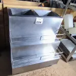 LOTE 004 - 01 ARMÁRIO EM INOX COM 02 CUBAS TIPO DEGRAU. (NO ESTADO) ATENÇÃO! FAZER A VISITAÇÃO ANTES DE ARREMATAR, NÃO SABEMOS SE FUNCIONA. LEILÃO NÃO TEM GARANTIA E NEM DEVOLUÇÃO, SUJEITO A POSSÍVEIS AVARIAS VISÍVEIS/OCULTAS E/OU AUSÊNCIA DE COMPONENTES.