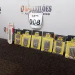 LOTE 008 - 01 CORTADOR DE VIDRO MARCA CORTAG E 06 JOGOS DE CHAVES BITS PHILLIPS MARCA FERTAK(NOVO). (NO ESTADO) ATENÇÃO! FAZER A VISITAÇÃO ANTES DE ARREMATAR, NÃO SABEMOS SE FUNCIONA. LEILÃO NÃO TEM GARANTIA E NEM DEVOLUÇÃO, SUJEITO A POSSÍVEIS AVARIAS VISÍVEIS/OCULTAS E/OU AUSÊNCIA DE COMPONENTES.