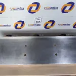 LOTE 184 - 01 PRATELEIRA DE PAREDE EM INOX MEDINDO 0,35CM X 1,50CM. (NO ESTADO) ATENÇÃO! FAZER A VISITAÇÃO ANTES DE ARREMATAR, NÃO SABEMOS SE FUNCIONA. LEILÃO NÃO TEM GARANTIA E NEM DEVOLUÇÃO, SUJEITO A POSSÍVEIS AVARIAS VISÍVEIS/OCULTAS E/OU AUSÊNCIA DE COMPONENTES.