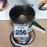 LOTE 056 - 01 ESPREMEDOR DE FRUTAS SKYMSEN. (NO ESTADO) ATENÇÃO! FAZER A VISITAÇÃO ANTES DE ARREMATAR, NÃO SABEMOS SE FUNCIONA. LEILÃO NÃO TEM GARANTIA E NEM DEVOLUÇÃO, SUJEITO A POSSÍVEIS AVARIAS VISÍVEIS/OCULTAS E/OU AUSÊNCIA DE COMPONENTES.