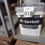 LOTE 075 - 01 GALÃO DE TINTA FOSCO BRANCO 18L MARCA SUVINIL(NOVO). (NO ESTADO) ATENÇÃO! FAZER A VISITAÇÃO ANTES DE ARREMATAR, NÃO SABEMOS SE FUNCIONA. LEILÃO NÃO TEM GARANTIA E NEM DEVOLUÇÃO, SUJEITO A POSSÍVEIS AVARIAS VISÍVEIS/OCULTAS E/OU AUSÊNCIA DE COMPONENTES.