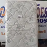 LOTE 257 - 01 CAMA BOX SOLTEIRO. (NO ESTADO) ATENÇÃO! FAZER A VISITAÇÃO ANTES DE ARREMATAR, NÃO SABEMOS SE FUNCIONA. LEILÃO NÃO TEM GARANTIA E NEM DEVOLUÇÃO, SUJEITO A POSSÍVEIS AVARIAS VISÍVEIS/OCULTAS E/OU AUSÊNCIA DE COMPONENTES.