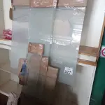 LOTE 327 - 01 LOTE C/VÁRIO VIDROS AVULSOS TAMANHOS DIVERSOS. (NO ESTADO) ATENÇÃO! FAZER A VISITAÇÃO ANTES DE ARREMATAR, NÃO SABEMOS SE FUNCIONA. LEILÃO NÃO TEM GARANTIA E NEM DEVOLUÇÃO, SUJEITO A POSSÍVEIS AVARIAS VISÍVEIS/OCULTAS E/OU AUSÊNCIA DE COMPONENTES.