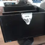 LOTE 267 - 06 MONITORES LCD MARCAS E MODELOS DIVERSOS. (NO ESTADO) ATENÇÃO! FAZER A VISITAÇÃO ANTES DE ARREMATAR, NÃO SABEMOS SE FUNCIONA. LEILÃO NÃO TEM GARANTIA E NEM DEVOLUÇÃO, SUJEITO A POSSÍVEIS AVARIAS VISÍVEIS/OCULTAS E/OU AUSÊNCIA DE COMPONENTES.