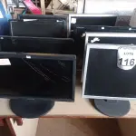 LOTE 116 - 08 MONITORES LCD MARCAS E MODELOS DIVERSOS. (NO ESTADO) ATENÇÃO! FAZER A VISITAÇÃO ANTES DE ARREMATAR, NÃO SABEMOS SE FUNCIONA. LEILÃO NÃO TEM GARANTIA E NEM DEVOLUÇÃO, SUJEITO A POSSÍVEIS AVARIAS VISÍVEIS/OCULTAS E/OU AUSÊNCIA DE COMPONENTES.