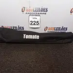 LOTE 225 - 01 TRIPÉ P/ CÂMERA FOTOGRÁFICA MARCA TOMATE. (NO ESTADO) ATENÇÃO! FAZER A VISITAÇÃO ANTES DE ARREMATAR, NÃO SABEMOS SE FUNCIONA. LEILÃO NÃO TEM GARANTIA E NEM DEVOLUÇÃO, SUJEITO A POSSÍVEIS AVARIAS VISÍVEIS/OCULTAS E/OU AUSÊNCIA DE COMPONENTES.