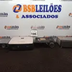 LOTE 166 - 04 PROJETORES MULTIMIDIA MARCAS E MODELOS DIVERSOS. (NO ESTADO) ATENÇÃO! FAZER A VISITAÇÃO ANTES DE ARREMATAR, NÃO SABEMOS SE FUNCIONA. LEILÃO NÃO TEM GARANTIA E NEM DEVOLUÇÃO, SUJEITO A POSSÍVEIS AVARIAS VISÍVEIS/OCULTAS E/OU AUSÊNCIA DE COMPONENTES.