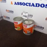 LOTE 198 - 01 LATA DE TINTA P/MADEIRAS E METAIS NA COR VERDE FOLHA E 01 LATA DE TINTA P/MADEIRAS E METAIS NA COR VERMELHO(NOVO). (NO ESTADO) ATENÇÃO! FAZER A VISITAÇÃO ANTES DE ARREMATAR, NÃO SABEMOS SE FUNCIONA. LEILÃO NÃO TEM GARANTIA E NEM DEVOLUÇÃO, SUJEITO A POSSÍVEIS AVARIAS VISÍVEIS/OCULTAS E/OU AUSÊNCIA DE COMPONENTES.