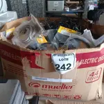 LOTE 242 - 01 CAIXA C/GRANDE QUANTIDADE DE CABOS E FONTES. (NO ESTADO) ATENÇÃO! FAZER A VISITAÇÃO ANTES DE ARREMATAR, NÃO SABEMOS SE FUNCIONA. LEILÃO NÃO TEM GARANTIA E NEM DEVOLUÇÃO, SUJEITO A POSSÍVEIS AVARIAS VISÍVEIS/OCULTAS E/OU AUSÊNCIA DE COMPONENTES.