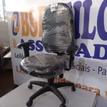 LOTE 219 - 01 CADEIRA DE ESCRITÓRIO C/BASE GIRATÓRIA NA COR PRETA. (NO ESTADO) ATENÇÃO! FAZER A VISITAÇÃO ANTES DE ARREMATAR, NÃO SABEMOS SE FUNCIONA. LEILÃO NÃO TEM GARANTIA E NEM DEVOLUÇÃO, SUJEITO A POSSÍVEIS AVARIAS VISÍVEIS/OCULTAS E/OU AUSÊNCIA DE COMPONENTES.