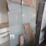 LOTE 327 - 01 LOTE C/VÁRIO VIDROS AVULSOS TAMANHOS DIVERSOS. (NO ESTADO) ATENÇÃO! FAZER A VISITAÇÃO ANTES DE ARREMATAR, NÃO SABEMOS SE FUNCIONA. LEILÃO NÃO TEM GARANTIA E NEM DEVOLUÇÃO, SUJEITO A POSSÍVEIS AVARIAS VISÍVEIS/OCULTAS E/OU AUSÊNCIA DE COMPONENTES.
