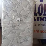 LOTE 258 - 01 CAMA BOX SOLTEIRO. (NO ESTADO) ATENÇÃO! FAZER A VISITAÇÃO ANTES DE ARREMATAR, NÃO SABEMOS SE FUNCIONA. LEILÃO NÃO TEM GARANTIA E NEM DEVOLUÇÃO, SUJEITO A POSSÍVEIS AVARIAS VISÍVEIS/OCULTAS E/OU AUSÊNCIA DE COMPONENTES.