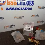 LOTE 398 - 04 REGISTROS DE GAVETA EM METAL MARCAS E MODELOS DIVERSOS(NOVO). (NO ESTADO) ATENÇÃO! FAZER A VISITAÇÃO ANTES DE ARREMATAR, NÃO SABEMOS SE FUNCIONA. LEILÃO NÃO TEM GARANTIA E NEM DEVOLUÇÃO, SUJEITO A POSSÍVEIS AVARIAS VISÍVEIS/OCULTAS E/OU AUSÊNCIA DE COMPONENTES.