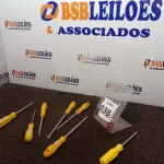 LOTE 038 - 06 CHAVES PHILIPS TAMANHOS DIVERSOS E 01 CHAVE DE FENDA. (NO ESTADO) ATENÇÃO! FAZER A VISITAÇÃO ANTES DE ARREMATAR, NÃO SABEMOS SE FUNCIONA. LEILÃO NÃO TEM GARANTIA E NEM DEVOLUÇÃO, SUJEITO A POSSÍVEIS AVARIAS VISÍVEIS/OCULTAS E/OU AUSÊNCIA DE COMPONENTES.