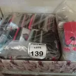 LOTE 139 - 01 LOTE C/VÁRIAS CAPAS DE CELULARES MODELOS DIVERSOS. (NO ESTADO) ATENÇÃO! FAZER A VISITAÇÃO ANTES DE ARREMATAR, NÃO SABEMOS SE FUNCIONA. LEILÃO NÃO TEM GARANTIA E NEM DEVOLUÇÃO, SUJEITO A POSSÍVEIS AVARIAS VISÍVEIS/OCULTAS E/OU AUSÊNCIA DE COMPONENTES.