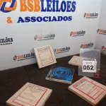 LOTE 052 - 05 FITAS ANTIGAS. (NO ESTADO) ATENÇÃO! FAZER A VISITAÇÃO ANTES DE ARREMATAR, NÃO SABEMOS SE FUNCIONA. LEILÃO NÃO TEM GARANTIA E NEM DEVOLUÇÃO, SUJEITO A POSSÍVEIS AVARIAS VISÍVEIS/OCULTAS E/OU AUSÊNCIA DE COMPONENTES.