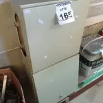 LOTE 165 - 02 CAIXAS DE FERRO P/QUADROS ELÉTRICOS. (NO ESTADO) ATENÇÃO! FAZER A VISITAÇÃO ANTES DE ARREMATAR, NÃO SABEMOS SE FUNCIONA. LEILÃO NÃO TEM GARANTIA E NEM DEVOLUÇÃO, SUJEITO A POSSÍVEIS AVARIAS VISÍVEIS/OCULTAS E/OU AUSÊNCIA DE COMPONENTES.