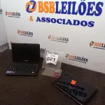 LOTE 021 - 02 NETBOOKS MARCA SAMSUNG E EEE. (NO ESTADO) ATENÇÃO! FAZER A VISITAÇÃO ANTES DE ARREMATAR, NÃO SABEMOS SE FUNCIONA. LEILÃO NÃO TEM GARANTIA E NEM DEVOLUÇÃO, SUJEITO A POSSÍVEIS AVARIAS VISÍVEIS/OCULTAS E/OU AUSÊNCIA DE COMPONENTES.