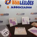 LOTE 181 - 05 FITAS ANTIGAS. (NO ESTADO) ATENÇÃO! FAZER A VISITAÇÃO ANTES DE ARREMATAR, NÃO SABEMOS SE FUNCIONA. LEILÃO NÃO TEM GARANTIA E NEM DEVOLUÇÃO, SUJEITO A POSSÍVEIS AVARIAS VISÍVEIS/OCULTAS E/OU AUSÊNCIA DE COMPONENTES.