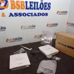 LOTE 053 - 02 ROTEADORES TP LINK. (NO ESTADO) ATENÇÃO! FAZER A VISITAÇÃO ANTES DE ARREMATAR, NÃO SABEMOS SE FUNCIONA. LEILÃO NÃO TEM GARANTIA E NEM DEVOLUÇÃO, SUJEITO A POSSÍVEIS AVARIAS VISÍVEIS/OCULTAS E/OU AUSÊNCIA DE COMPONENTES.