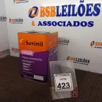 LOTE 423 - 01 LATA DE TINTA BRANCO NEVE FOSCO MARCA SUVINIL 18L(NOVO). (NO ESTADO) ATENÇÃO! FAZER A VISITAÇÃO ANTES DE ARREMATAR, NÃO SABEMOS SE FUNCIONA. LEILÃO NÃO TEM GARANTIA E NEM DEVOLUÇÃO, SUJEITO A POSSÍVEIS AVARIAS VISÍVEIS/OCULTAS E/OU AUSÊNCIA DE COMPONENTES.