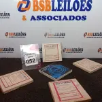 LOTE 052 - 05 FITAS ANTIGAS. (NO ESTADO) ATENÇÃO! FAZER A VISITAÇÃO ANTES DE ARREMATAR, NÃO SABEMOS SE FUNCIONA. LEILÃO NÃO TEM GARANTIA E NEM DEVOLUÇÃO, SUJEITO A POSSÍVEIS AVARIAS VISÍVEIS/OCULTAS E/OU AUSÊNCIA DE COMPONENTES.