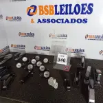 LOTE 346 - 01 LOTE C/VÁRIOS GRAMPEADORES E 08 MANÔMETROS. (NO ESTADO) ATENÇÃO! FAZER A VISITAÇÃO ANTES DE ARREMATAR, NÃO SABEMOS SE FUNCIONA. LEILÃO NÃO TEM GARANTIA E NEM DEVOLUÇÃO, SUJEITO A POSSÍVEIS AVARIAS VISÍVEIS/OCULTAS E/OU AUSÊNCIA DE COMPONENTES.