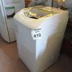 LOTE 410 - 01 MÁQUINA DE LAVAR MARCA BRASTEMP 8KG 220V. (NO ESTADO) ATENÇÃO! FAZER A VISITAÇÃO ANTES DE ARREMATAR, NÃO SABEMOS SE FUNCIONA. LEILÃO NÃO TEM GARANTIA E NEM DEVOLUÇÃO, SUJEITO A POSSÍVEIS AVARIAS VISÍVEIS/OCULTAS E/OU AUSÊNCIA DE COMPONENTES.