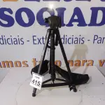 LOTE 415 - 01 TRIPÉ P/CÂMERA MARCA TOMATE(NOVO). (NO ESTADO) ATENÇÃO! FAZER A VISITAÇÃO ANTES DE ARREMATAR, NÃO SABEMOS SE FUNCIONA. LEILÃO NÃO TEM GARANTIA E NEM DEVOLUÇÃO, SUJEITO A POSSÍVEIS AVARIAS VISÍVEIS/OCULTAS E/OU AUSÊNCIA DE COMPONENTES.