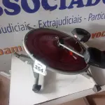 LOTE 354 - 01 HIDROMASSAGEADOR E 01 APARELHO DE GINASTICA P/MALHAR ABDÔMEN. (NO ESTADO) ATENÇÃO! FAZER A VISITAÇÃO ANTES DE ARREMATAR, NÃO SABEMOS SE FUNCIONA. LEILÃO NÃO TEM GARANTIA E NEM DEVOLUÇÃO, SUJEITO A POSSÍVEIS AVARIAS VISÍVEIS/OCULTAS E/OU AUSÊNCIA DE COMPONENTES.